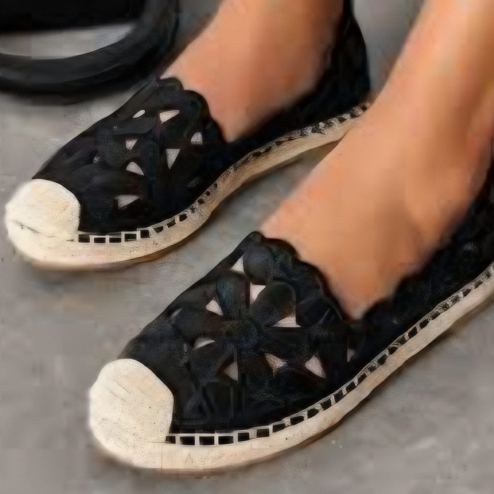 BCBG Navy Floral Espadrille Flats 7.5 - Picture 1 of 8